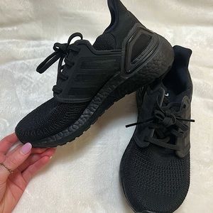 Adidas Ultra boost 20 Sneakers👟